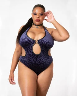 KILLSTAR Barbarella Neckholder Body 11 KILLSTAR Barbarella Neckholder Body -Spooky Fun Günstiges Geschäft killstar barbarella halter bodysuit plum killstar gothic body leo print bodysuit gothic fashion 53475 4