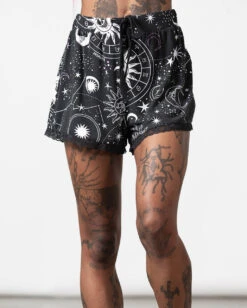 KILLSTAR Cosmos Shorts -Spooky Fun Günstiges Geschäft killstar cosmos shorts astro print sonne mond sterne shorts gothic shorts gothic accessoires und geschenkideen killstar cosmos shorts 53518 4