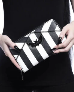 KILLSTAR Never Trust The Living Geldbörse -Spooky Fun Günstiges Geschäft killstar never trust the living geldbeute killstar gothic portmonnaie gohtic accessoires und geschenkartikel killstar geschenkartikel 52712 1