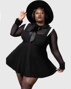 KILLSTAR Oriel Latzkleid 5 KILLSTAR Oriel Latzkleid -Spooky Fun Günstiges Geschäft killstar oriel latzkleid killstar bekleidung killstar fashion gothic kleid gothic bekleidung gothic fashion gothic accessoires und geschenkartikel 54251 3