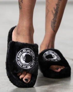 KILLSTAR Starchild Plüsch Pantoffeln