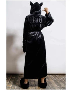 KILLSTAR Wolfpack Bademantel 11 KILLSTAR Wolfpack Bademantel -Spooky Fun Günstiges Geschäft killstar wolfpack bademantel wolfpack robe gothic fashion und deko 51971