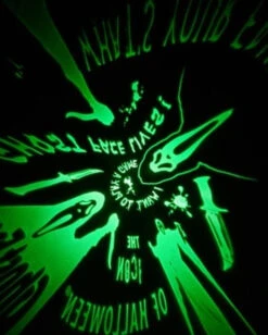 Scream Ghost Face Farbwechsel Projektor -Spooky Fun Günstiges Geschäft scream projektor mit ghost face motiven in rot gruen blau scream dekoration scream fanartikel halloween beleuchtung halloween dekoration 53973 3